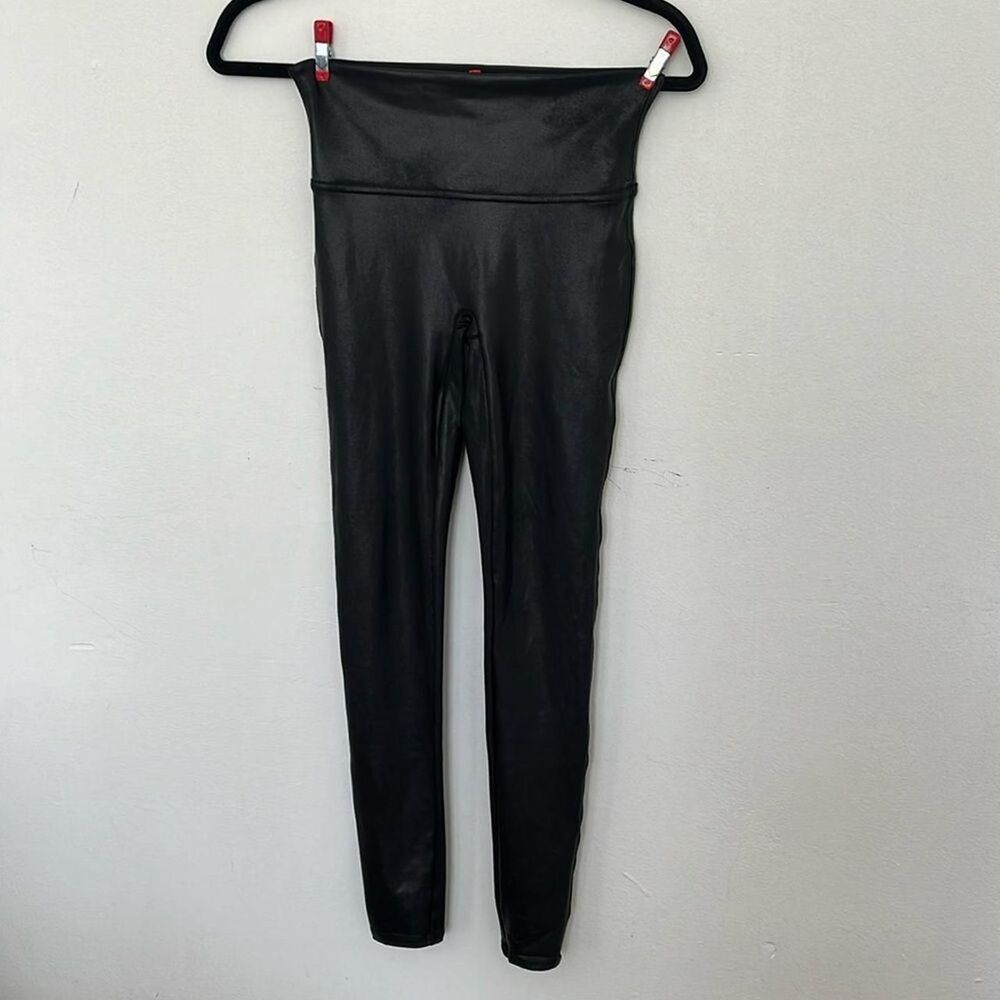 Spanx black faux leather leggings S pull on sleek sophisticated datenight party